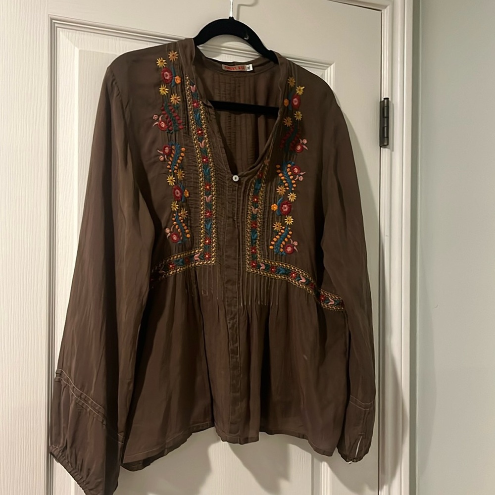 Johnny Was long sleeve blouse